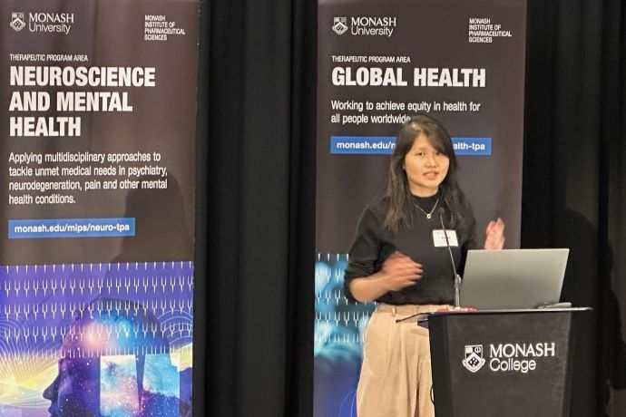 Dr Alene Yong presenting at the MIPS Symposium 